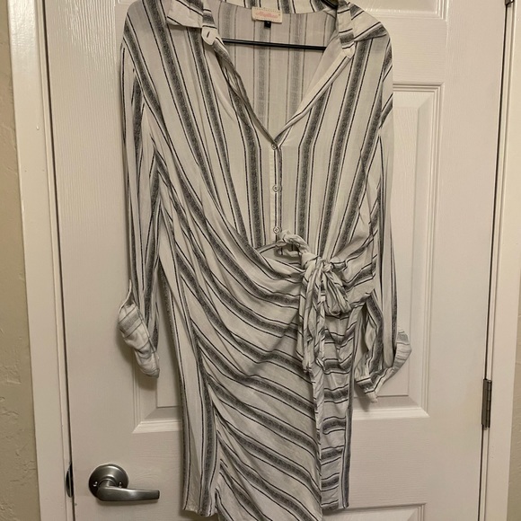 SOLD Alythea Striped Shirt Dress Tunic Ties in front - Picture 5 of 10